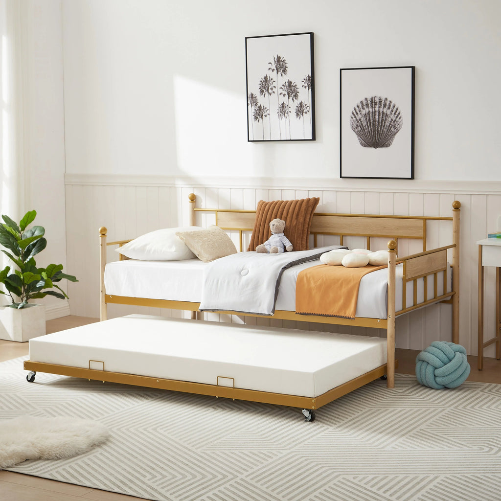Twin Size Metal Frame Daybed with Trundle X125