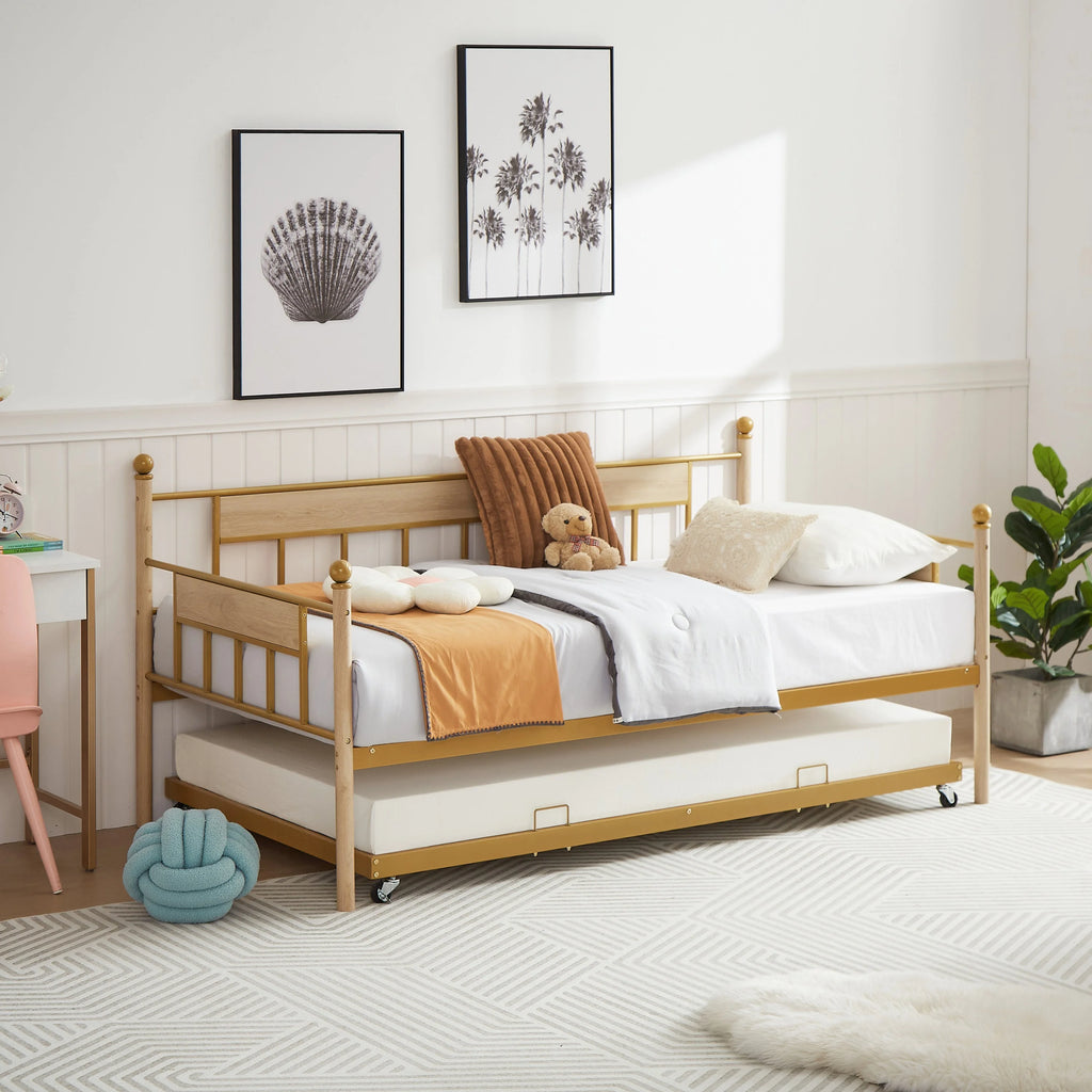 Twin Size Metal Frame Daybed with Trundle X125