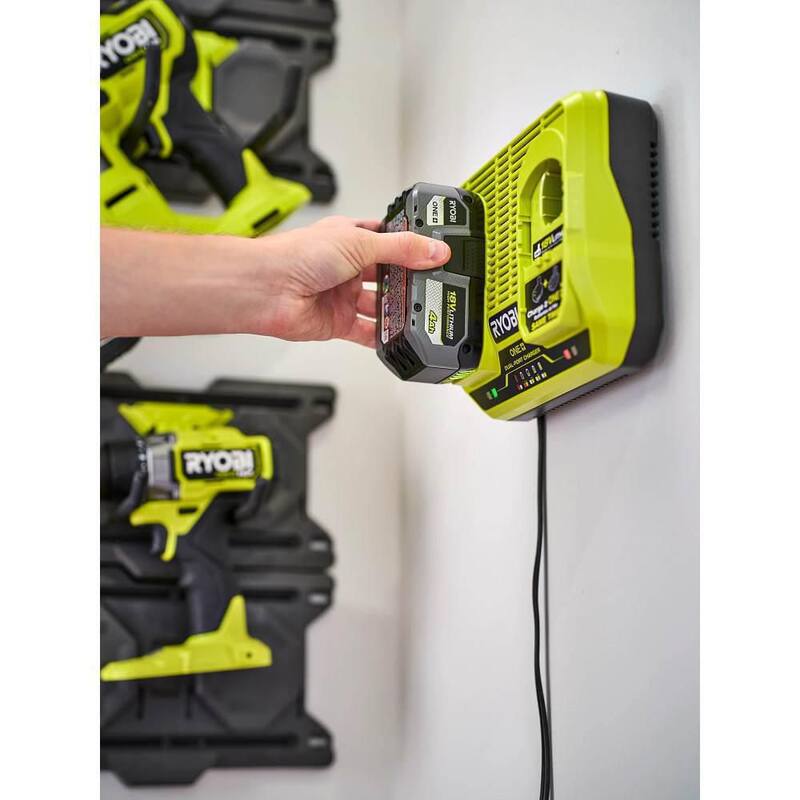 18V 1.5 Ah Batteries with Dual-Port Charger Starter Kit S766329