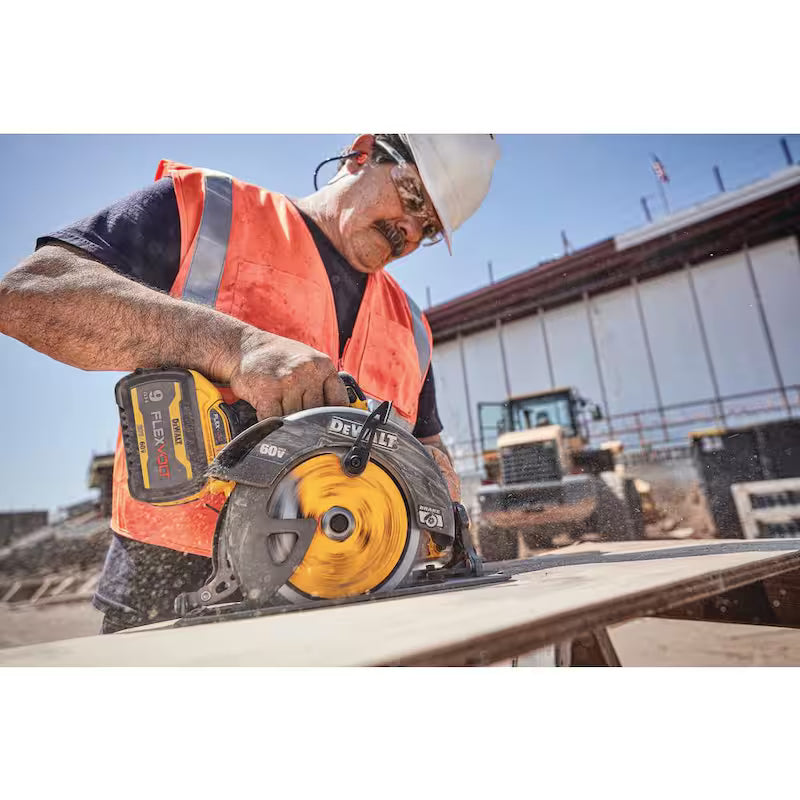 60V MAX Cordless Brushless 7-1/4 in. Circular Saw with Brake B830612