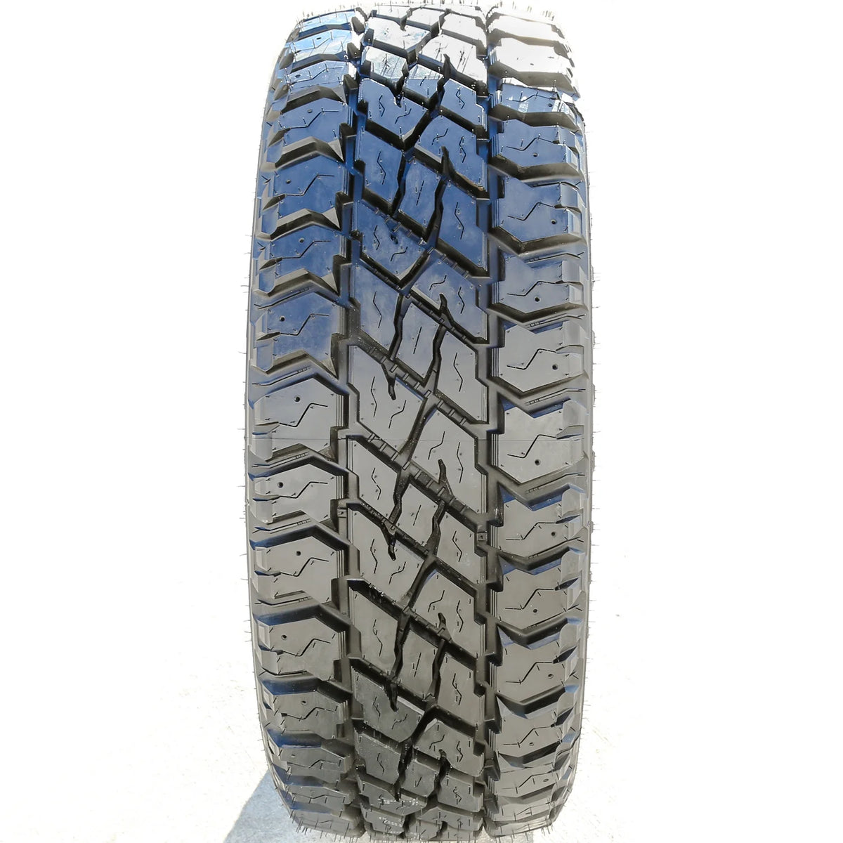 All-Season LT245/75R17 121Q Tire R732605