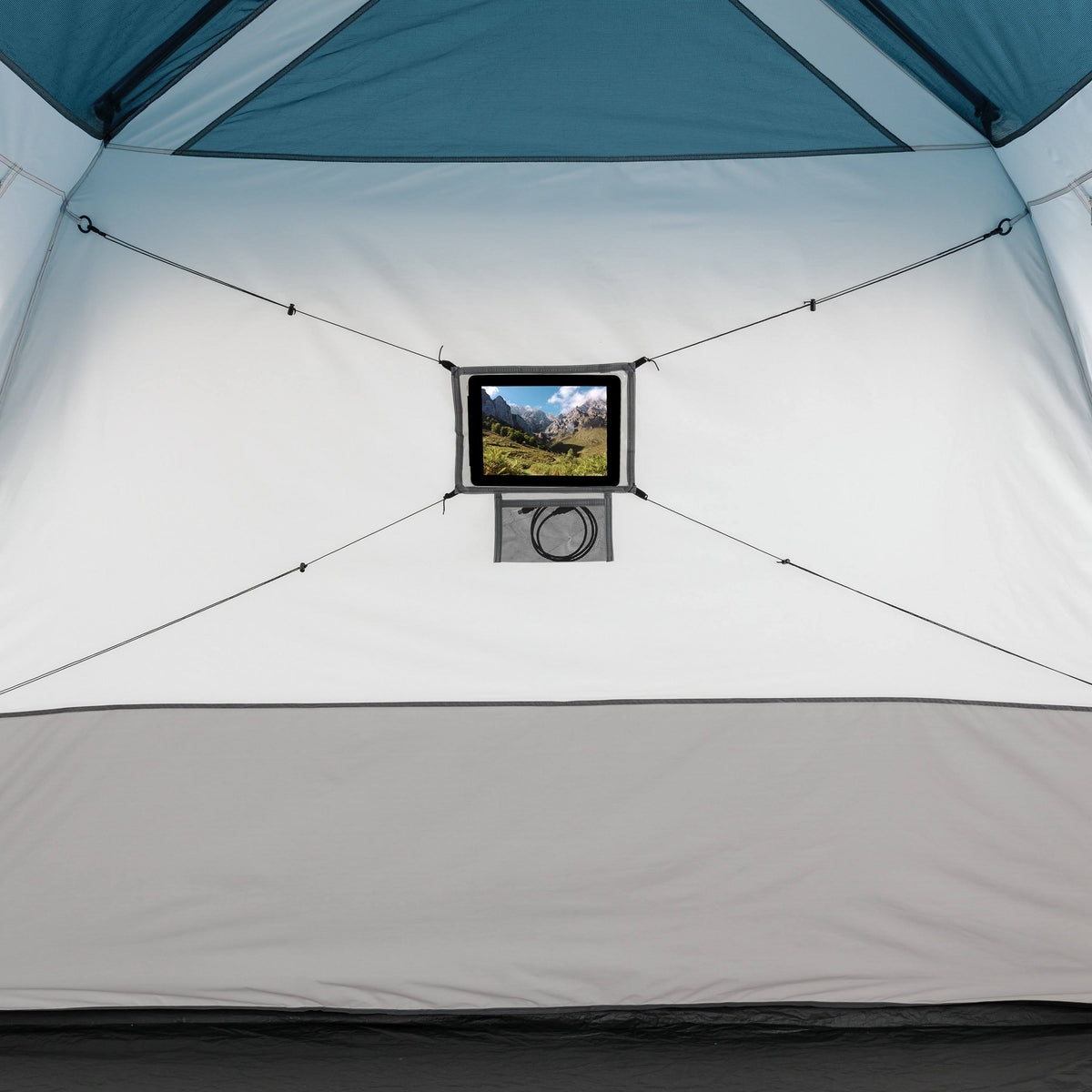 6-Person Instant Cabin Tent with LED Light X777622