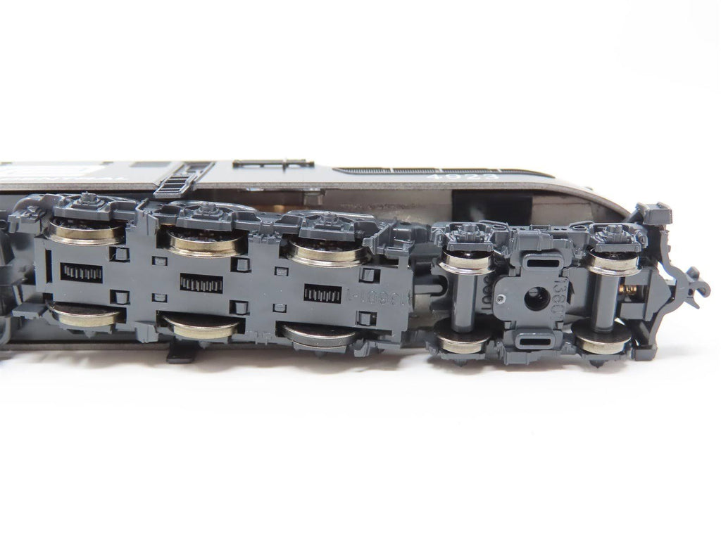 N Scale Locomotive B57482