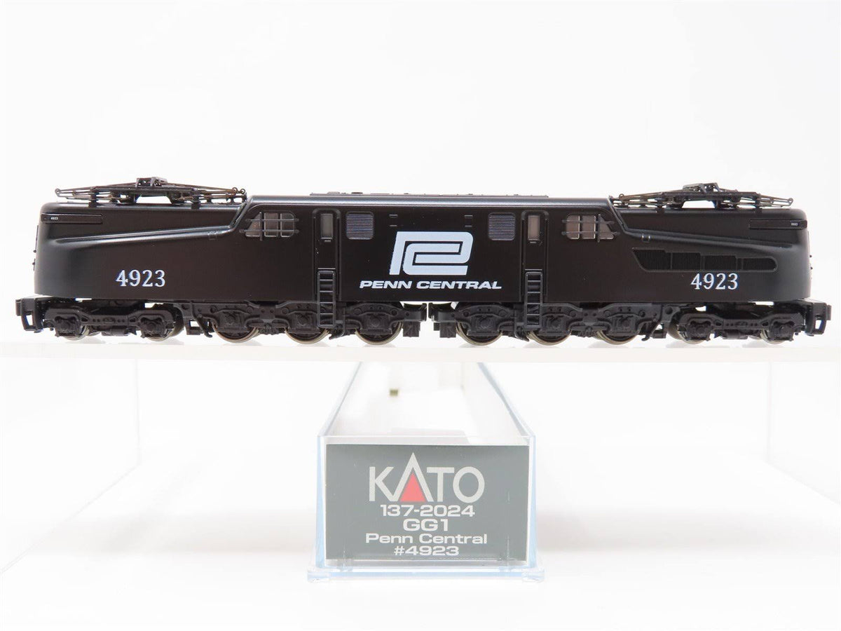 N Scale Locomotive B57482