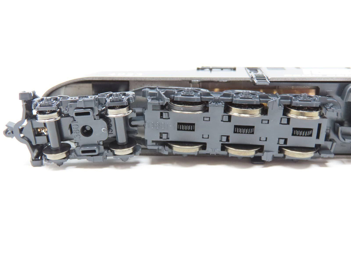 N Scale Locomotive B57482