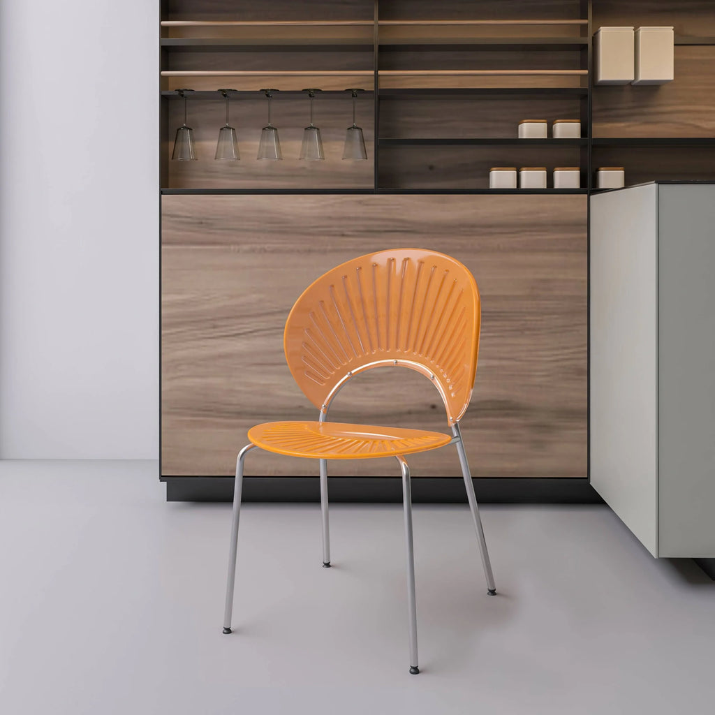 Amber Plastic Dining Chair Set of 4 S952227