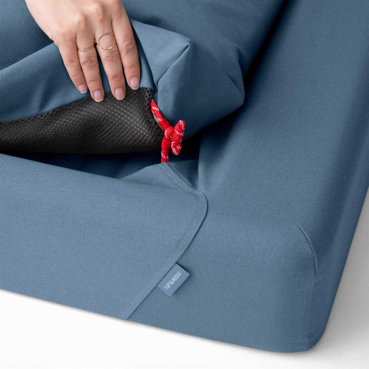 Tuft Needle Dog Bed E24955