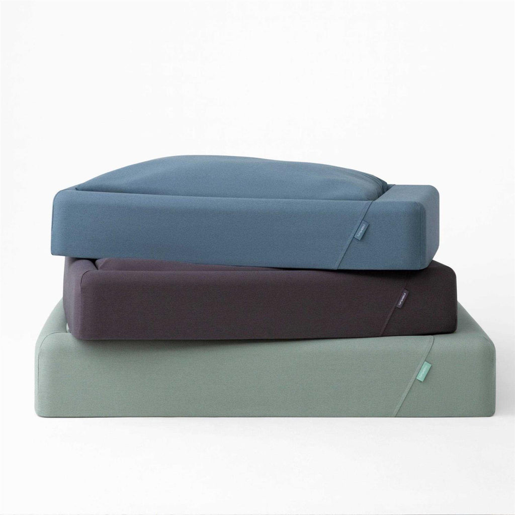 Tuft Needle Dog Bed E24955